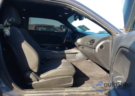 2016 Dodge Challenger R/T z USA, uszkodzony, nr VIN 2C3CDZBT4GH218143